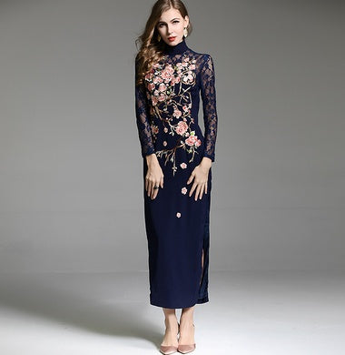 Dignified And Elegant Chinese Style Embroidered Flower Chinese Dress